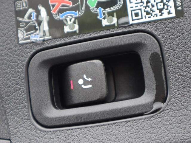 Mercedes-Benz Cla Shooting Brake 180 Business Solution AMG | Panoramadak | Dodehoekassistent | Memory Seats | HUD | Burmester | LED | 360 camera | Automaat