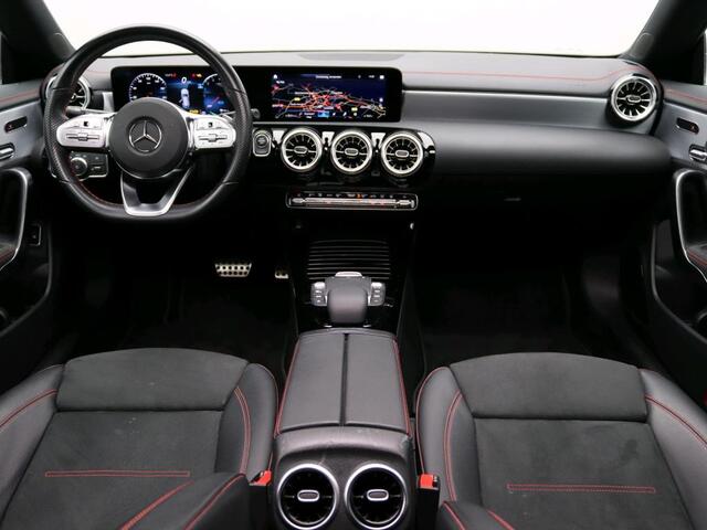 Mercedes-Benz Cla Shooting Brake 250 e Business Solution AMG Limited AMG Line | Night Pakket | Panorama Schuif-Kanteldak | Trekhaak | Sfeerverlichting | Stoelverwarming. Inclusief 24 maanden Mercedes-Benz Certified garantie voor Europa.
