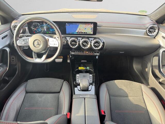 Mercedes-Benz Cla Shooting Brake 250 e Business Solution AMG Prestige Aut-