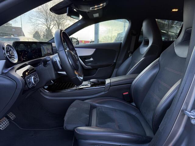 Mercedes-Benz Cla Shooting Brake Aut. 180 Business Sol. AMG | Navi | Camera | Sfeer Verlichting |