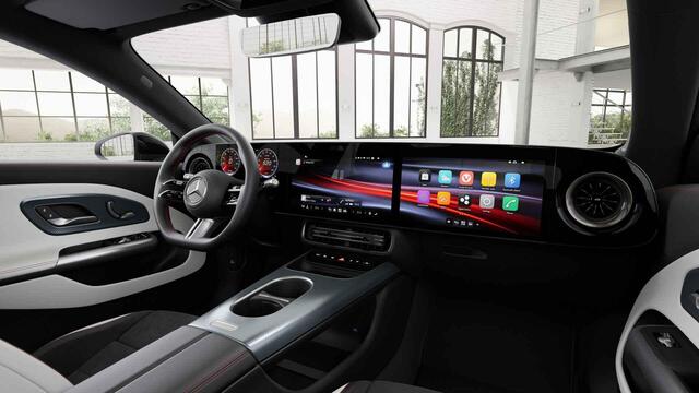 Mercedes-Benz Cla Shooting Brake 250+ Business Solution AMG 85 kWh | Panoramadak | Premium Pakket | Night | Dodehoekassistent | Superscreen |