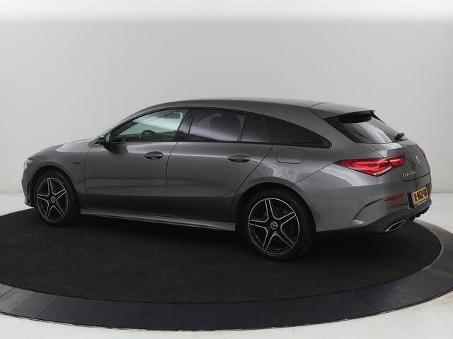 Mercedes-Benz Cla Shooting Brake 250e AMG Limited | Stoelverwarming | Carplay | Leder/Alcantara | Camera | Sfeerverlichting | Navigatie | Park Assist | Widescreen | Dodehoek detectie | PHEV | Plug In