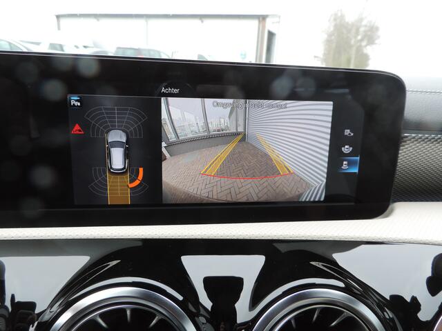 Mercedes-Benz Cla Shooting Brake 180 Business Solution Luxury leer sfeer licht