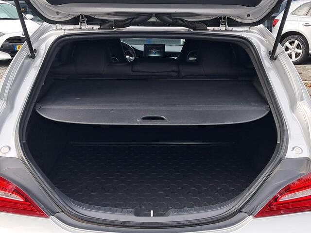 Mercedes-Benz Cla Shooting Brake 180 Business Solution AMG