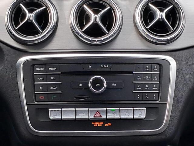 Mercedes-Benz Cla Shooting Brake 180 Business Solution AMG