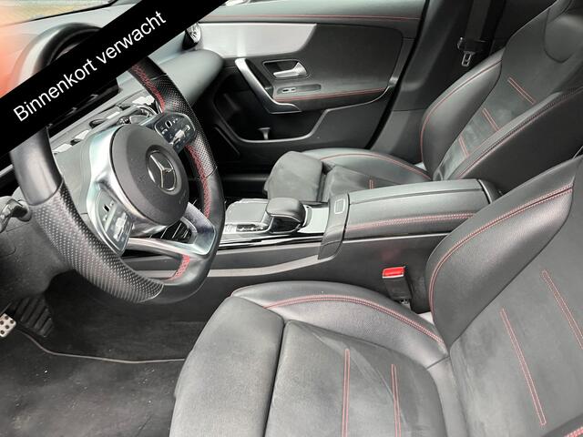 Mercedes-Benz Cla Shooting Brake 220 Advantage | 1E EIGENAAR | 12MND GARANTIE | SFEER | CAMERA | AMG-LINE | LED | CRUISE |