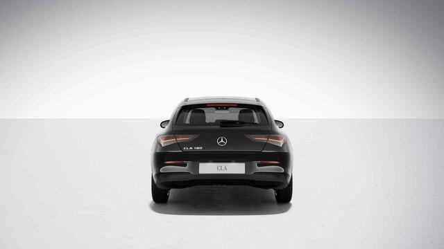 Mercedes-Benz Cla Shooting Brake 180 Star Edition | Voorstoelen verwarmd | Achteruitrijcamera | LED koplampen |