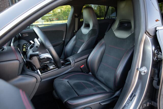Mercedes-Benz Cla Shooting Brake 180 Premium Plus , Virtual cockpit, Achteruitrijcamera, Sfeerverlichting, BTW