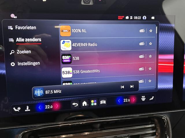Mercedes-Benz Cla Shooting Brake 250+ Business Solution AMG 85 kWh | Premium pakket | Winterpakket | Nightpakket | Sportstoelen | Massagefunctie | Vast panoramadak | MBUX Virtuele Assistant | URBAN GUARD | Alarmsysteem |