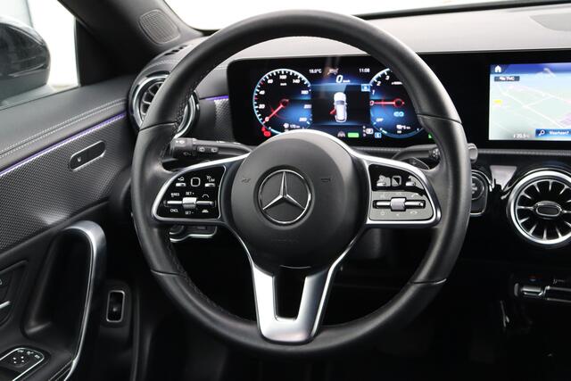 Mercedes-Benz Cla Shooting Brake 250 e Luxury Line PHEV | Adap. Cruise | Leder | Stoelververwarming | Carplay | Sfeerverlichting
