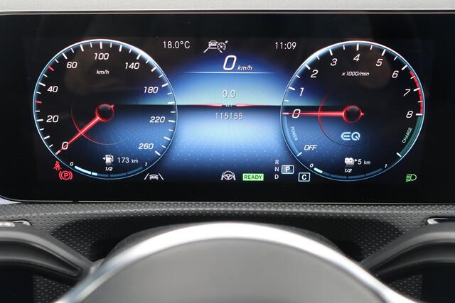 Mercedes-Benz Cla Shooting Brake 250 e Luxury Line PHEV | Adap. Cruise | Leder | Stoelververwarming | Carplay | Sfeerverlichting