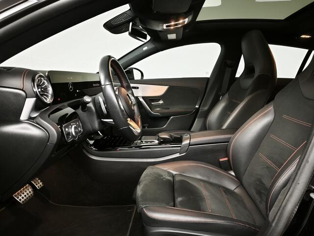 Mercedes-Benz Cla Shooting Brake 250e Hybrid AMG | Trekhaak | Schuif / kanteldak | Apple CarPlay / Android Auto | Achteruitrijcamera |