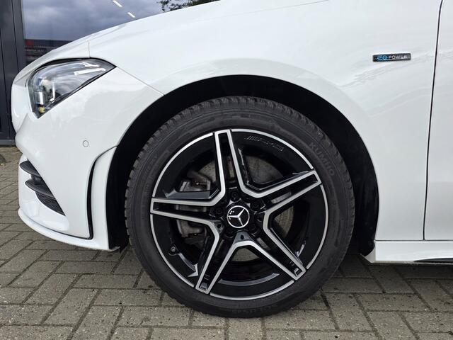 Mercedes-Benz Cla Shooting Brake 250 e AMG Line + PANO DAK + KEYLESS + CAMERA + LED