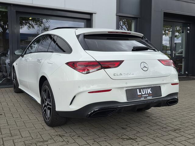 Mercedes-Benz Cla Shooting Brake 250 e AMG Line + PANO DAK + KEYLESS + CAMERA + LED