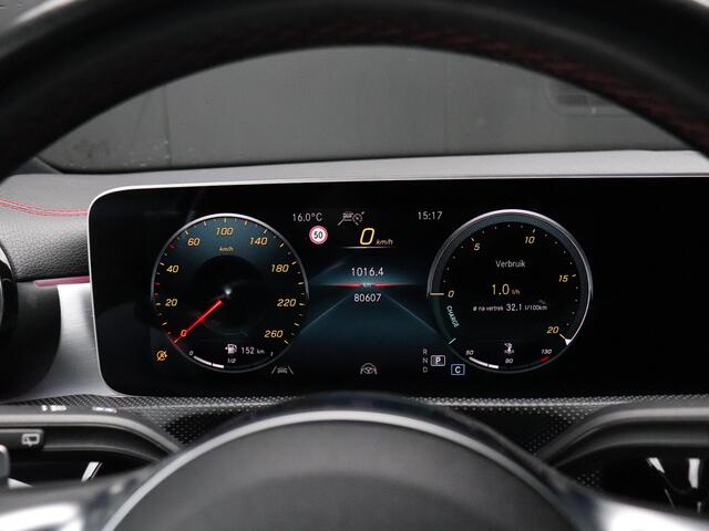 Mercedes-Benz Cla Shooting Brake 200 AMG | AMG LINE | CAMERA | LEDER/ALCANTARA | STOELVERW. | NAVI | ADAPT. CRUISE | TREKHAAK |
