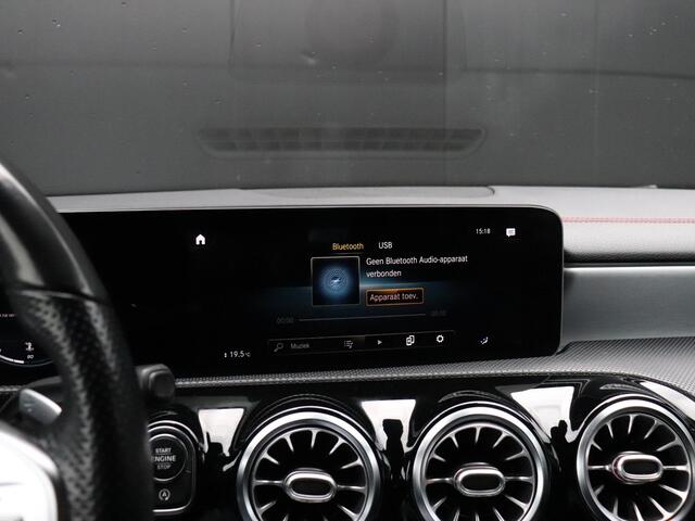 Mercedes-Benz Cla Shooting Brake 200 AMG | AMG LINE | CAMERA | LEDER/ALCANTARA | STOELVERW. | NAVI | ADAPT. CRUISE | TREKHAAK |