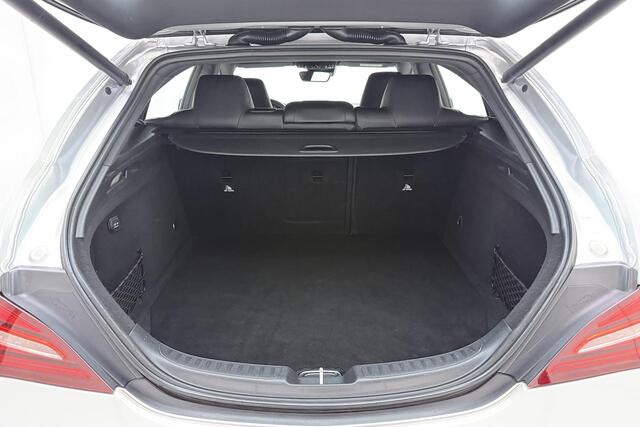 Mercedes-Benz Cla Shooting Brake 180 Prestige 122pk | Automaat | AMG Line | Navigatie | Elektrische Achterklep | Parkeersensoren | Climate Control | Sportinterieur