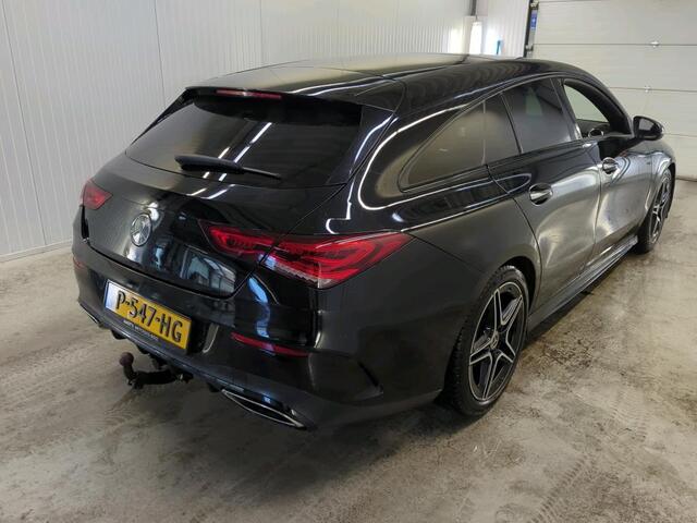 Mercedes-Benz Cla Shooting Brake 180 Business Solution AMG Panoramadak Trekhaak Multibeam LED Nightpakket
