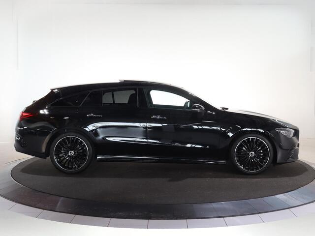 Mercedes-Benz Cla Shooting Brake 180 Business Solution AMG | Panoramaschuifdak | Head-up display | Trekhaak | 360° camera | Dodehoekassistent | MULTIBEAM LED koplampen |