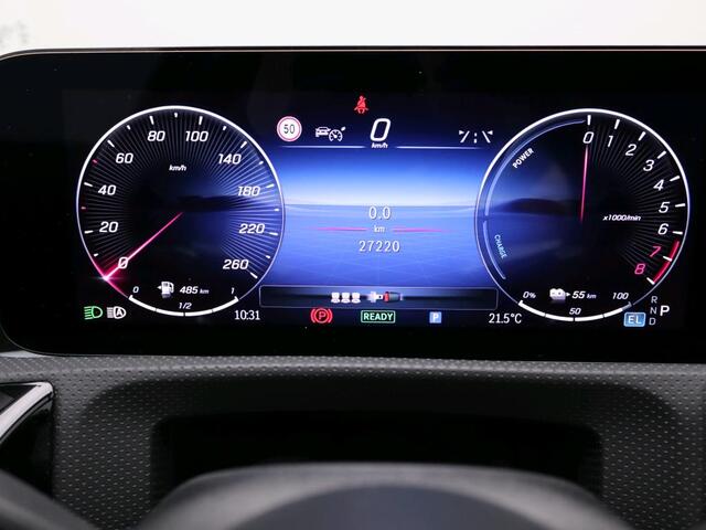 Mercedes-Benz Cla Shooting Brake 250 e Star Edition AMG Plug-In Hybride AMG Line | Night Pakket | Panoramadak | Parkeerpakket met 360°-camera | Memory Voorstoelen. Inclusief 24 maanden Mercedes-Benz Certified garantie voor Europa.