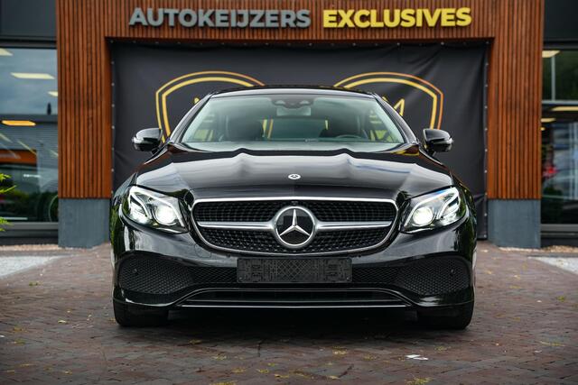 Mercedes-Benz E-KLASSE Coupé 200 Panoramadak Adapt. Cruise Ambient Widescreen Keyless 19''LM