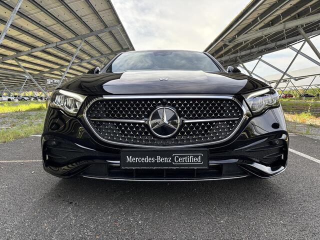 Mercedes-Benz E-KLASSE 300 e AMG Line | Winter pakket | Distronic | Sfeerverliching | Stoelverwarming |