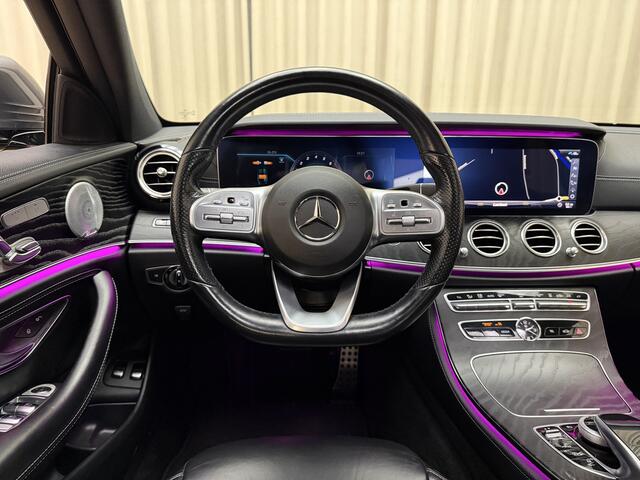 Mercedes-Benz E-KLASSE 300 e Business Solution AMG *Panoramadak* Burmester / Adapt. Cruise / Memory / LED / Sfeerverlichting / Stoelverwarming / Org.NL!