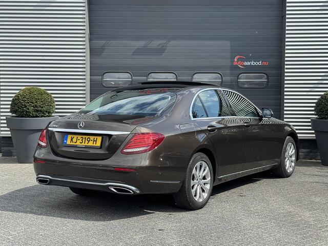 Mercedes-Benz E-KLASSE 220 d Ambition | Panoramadak | Camera | Sfeerverlichting | DAB | NAP |