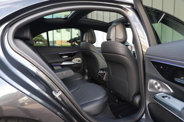 Mercedes-Benz E-KLASSE 400e AMG 4-Matic | 381PK | Luchtvering | Achterasbesturing | Massage | Burmester 4D | Keyles-go | Head-up | Sfeerverlichting | Hyperscreen | Stuurwielverw. | 2024.
