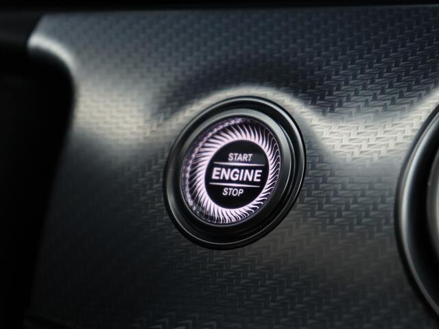 Mercedes-Benz E-KLASSE 300 e 4MATIC Avantgarde | Adaptive Cruise | 360 Camera | Stoelverwarming | Carplay | Navigatie | Virtual Cockpit | Sfeerverlichting