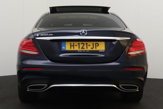 Mercedes-Benz E-KLASSE 300de AMG Pano-dak Leder Memory Camera
