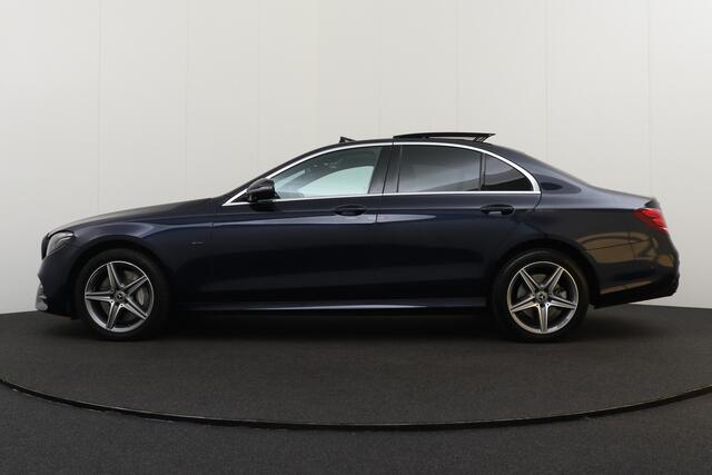 Mercedes-Benz E-KLASSE 300de AMG Pano-dak Leder Memory Camera