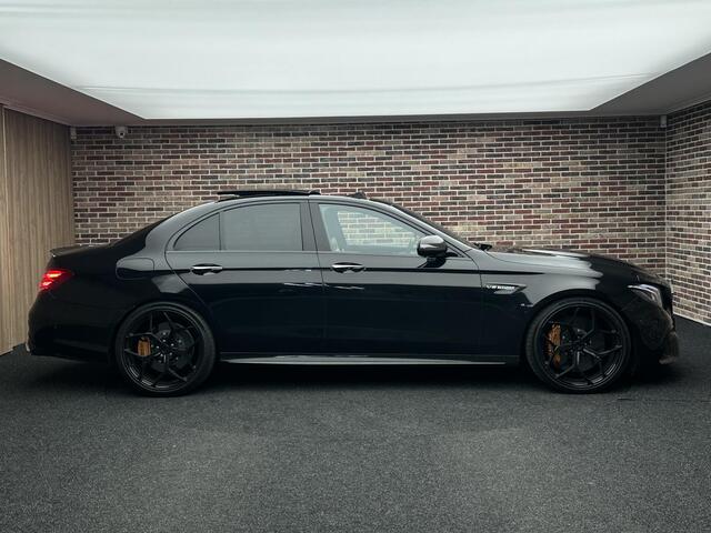 Mercedes-Benz E-KLASSE AMG 63 S Premium Plus Keramisch Panorama Head Dealer Garantie