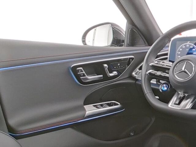 Mercedes-Benz E-KLASSE Mercedes-AMG 53 4MATIC+ Panorama Schuif-Kanteldak | Memory Voorstoelen | 360° camera | Distronic. Inclusief 48 maanden Mercedes-Benz Certified garantie voor Europa.