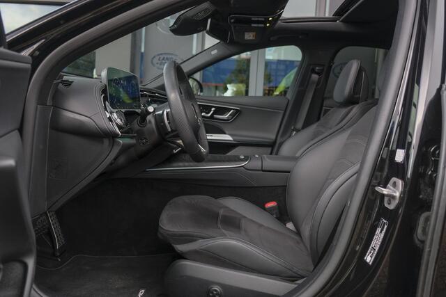 Mercedes-Benz E-KLASSE E300e AMG 313pk Hybrid Panoramadak Superscreen Night pakket MBUX Digital light NLauto Keyless 20" LMV