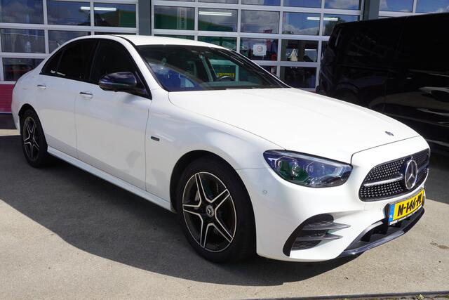 Mercedes-Benz E-KLASSE 300 de 195PK AMG Line Diesel/Elektrisch Climate | Navi | 360 Camera