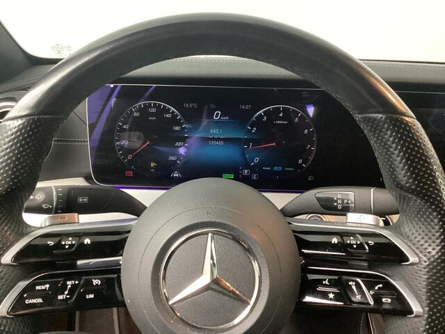 Mercedes-Benz E-KLASSE 200 Business Solution AMG | Panormadak | Trekhaak | Premium plus |*