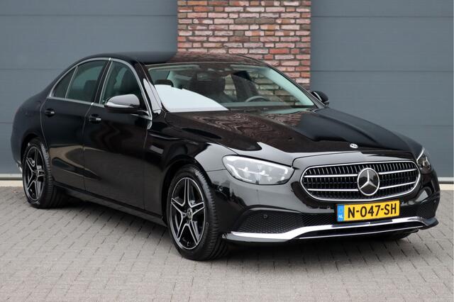 Mercedes-Benz E-KLASSE 220 d Avantgarde | Distronic+ | Trekhaak | Camera | Rijassistentiepakket | High Perf. LED | Sfeerverlichting | Stoelverwarming |