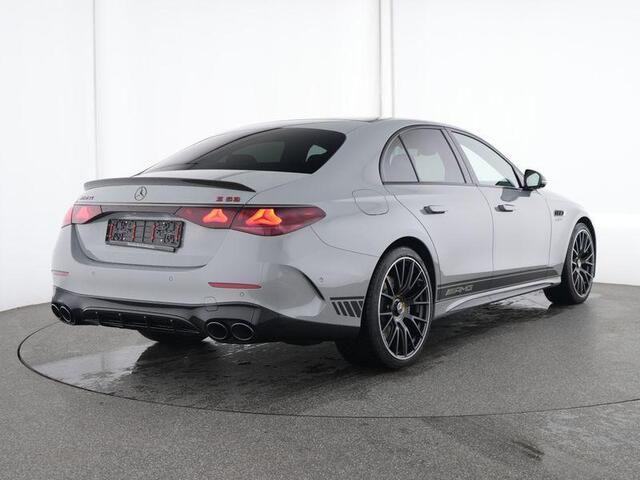 Mercedes-Benz E-KLASSE AMG 53 4MATIC+ Edition 1 | Superscreen | Premium plus | Massage | Trekhaak | Winter pakket | Rij assistentiepakket plus |