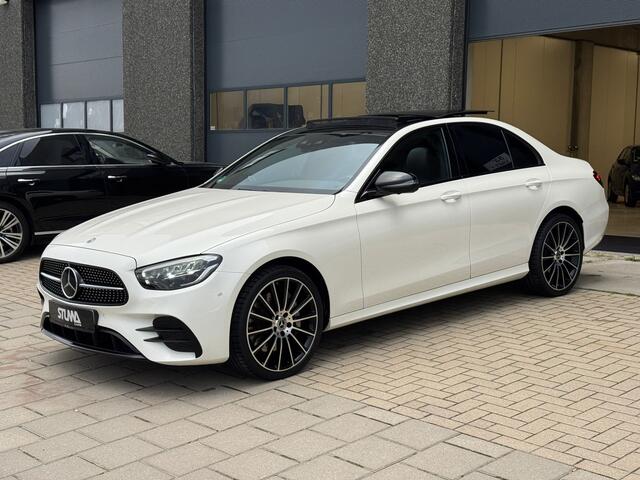 Mercedes-Benz E-KLASSE 300 e 4MATIC AMG Line | E300 Hybride | Pano | Matrix LED | Burmester | Night | Keyless | Adapt. Cruise | Trekhaak | 20 Inch | 360 | Carplay | DAB | Trekhaak | Sfeer | Dodehoek | Lane Assist | BTW | Dealer Onderhouden | Garantie