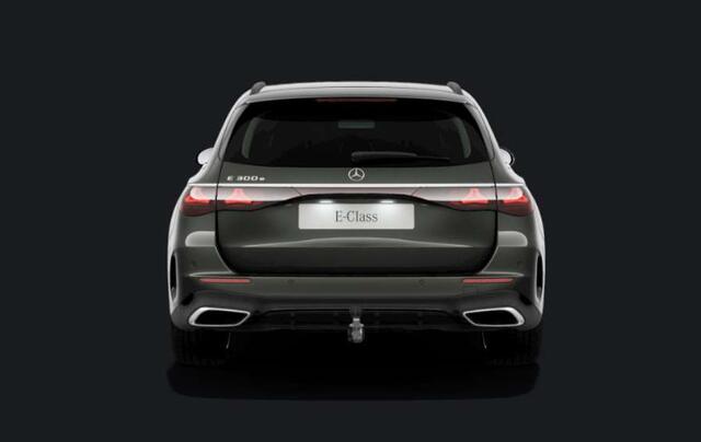 Mercedes-Benz E-KLASSE 300 e AMG Line Trekhaak - Panoramadak - Airmatic - Night Pack - Winter pakket - Cruisecontrol met Afstandsregeling - Comfort stoelen - Verwarmde en geklimatiseerde stoelen - Getinte Ruiten -