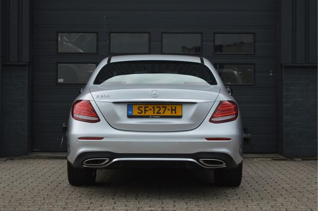 Mercedes-Benz E-KLASSE 200 Business Solution AMG | ORG. NL | CAMERA | SFEERVERLICHTING | CARPLAY |