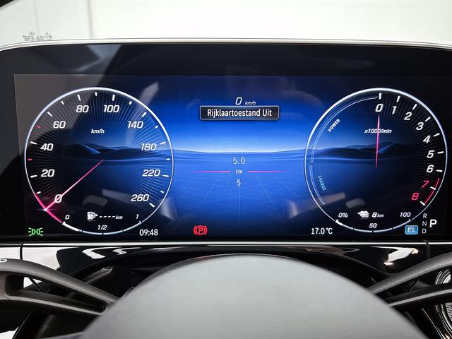 Mercedes-Benz E-KLASSE 300 e Sport Edition | Premium pakket | Stoelventilatie voor | Sluitbekrachtiging | Trekhaak | MBUX Superscreen | Burmester® 4D sound system | 360°-camera | DISTRONIC | DIGITAL Light |