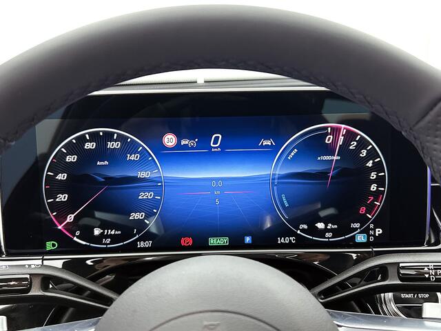 Mercedes-Benz E-KLASSE 300 e Sport Edition | Premium pakket | Trekhaak | Stoelventilatie voor | Nightpakket | Winter pakket | Burmester® 4D sound system | 20 inch AMG velgen zwart | DISTRONIC | 360°-camera | MBUX Superscreen |