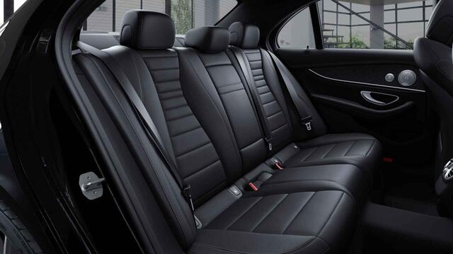 Mercedes-Benz E-KLASSE 450 4MATIC AMG Line | Panoramadak | Luchtvering | Trekhaak | Burmester | Memory | Distronic |