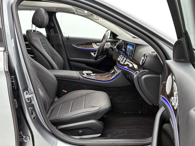 Mercedes-Benz E-KLASSE 300e Premium Plus Panoramadak, Trekhaak, Virtual, Leder