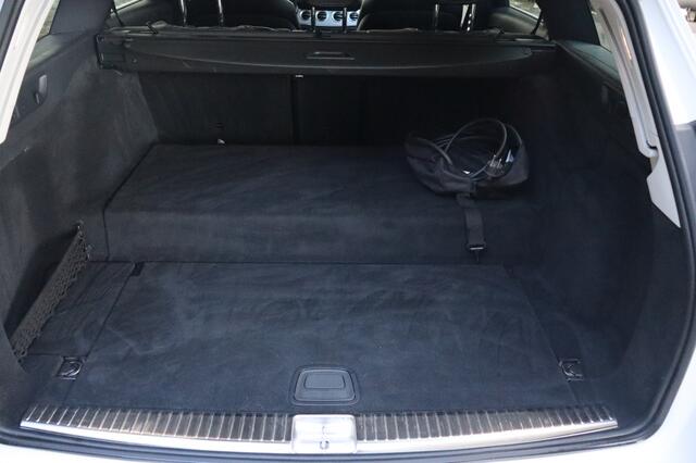 Mercedes-Benz E-KLASSE 300 e Bns Sol. AMG | Stoelverwarming | Trekhaak | Panoramadak |