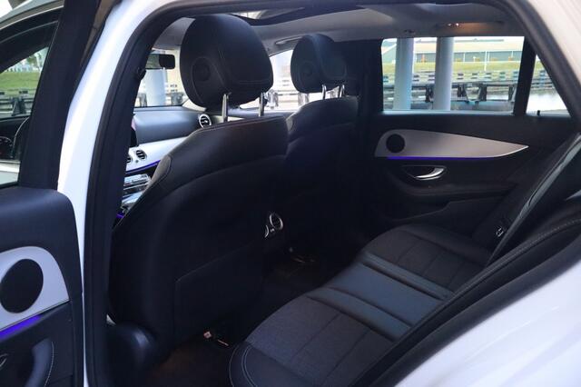 Mercedes-Benz E-KLASSE 300 e Bns Sol. AMG | Stoelverwarming | Trekhaak | Panoramadak |
