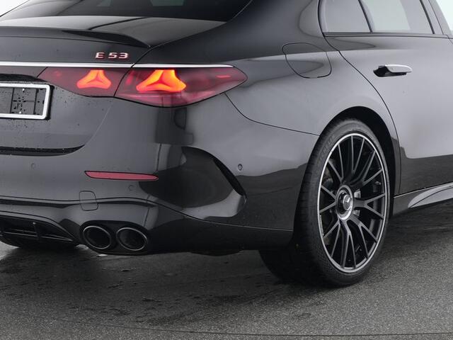 Mercedes-Benz E-KLASSE Mercedes-AMG 53 4MATIC+ Panorama Schuif-Kanteldak | AMG Performance Stuurwiel | AMG Night-Paket | 21 Inch AMG Velgen. Inclusief 24 maanden MB Certified garantie voor Europa.