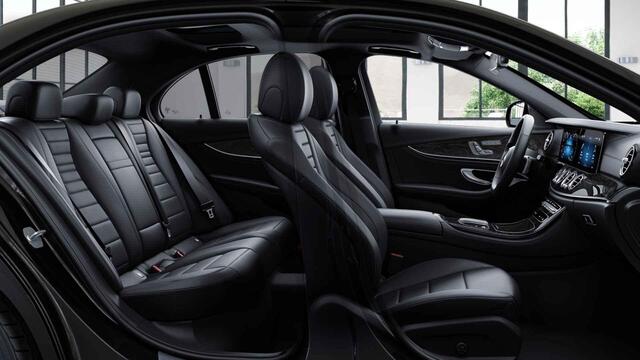 Mercedes-Benz E-KLASSE 300 e 4MATIC AMG Line | Panoramadak | Luchtvering | Memory | Burmester | Multibeam | Keyless |